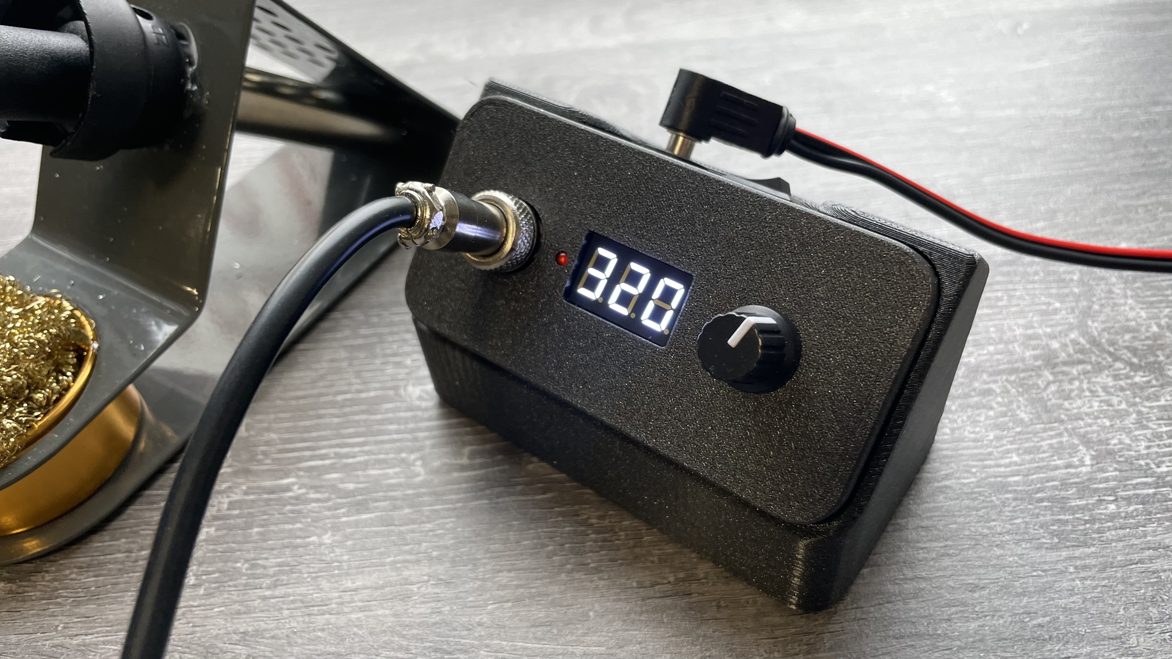 Hakko T12 soldering station