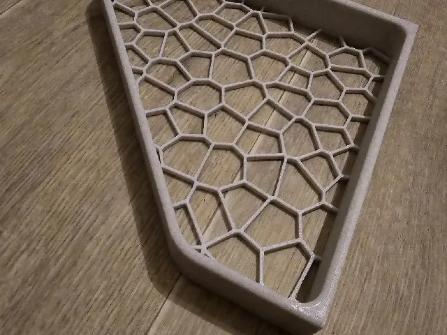 Bathtub Corner Shelf Voronoi