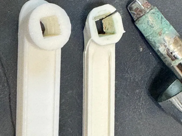 Toilet Flush Arm