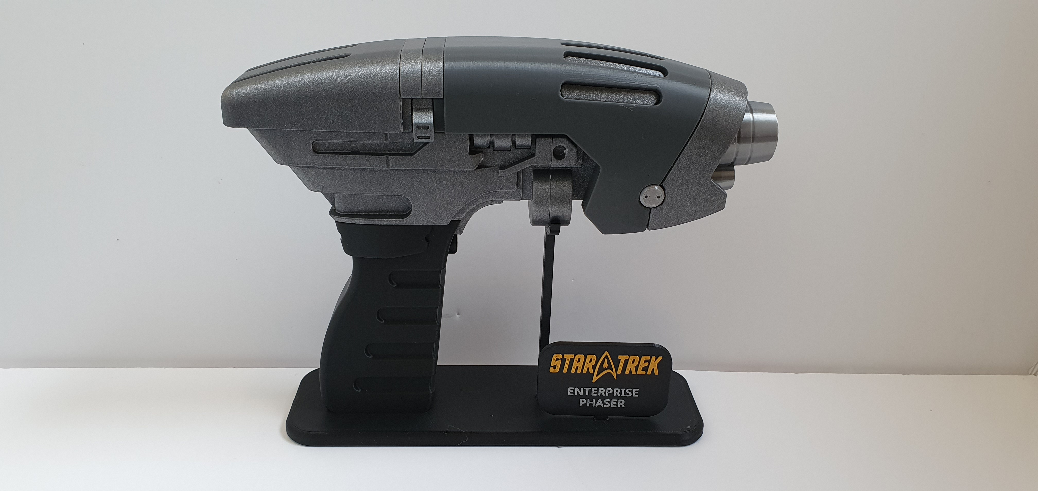 Star Trek Enterprise Phase Pistol Stand
