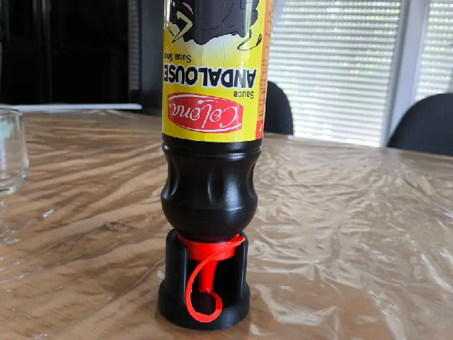Colona Sauce Holder