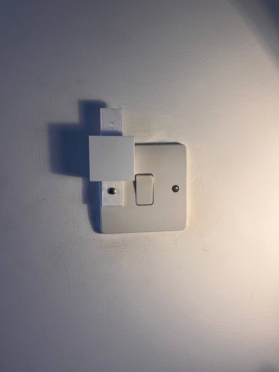 Miniatura 5 do modelo 3D UK Light Switch Cover