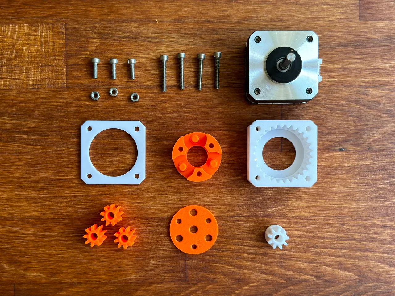 Compact Planetary Gear for Nema17 - 4:1 gear ratio (f3d for