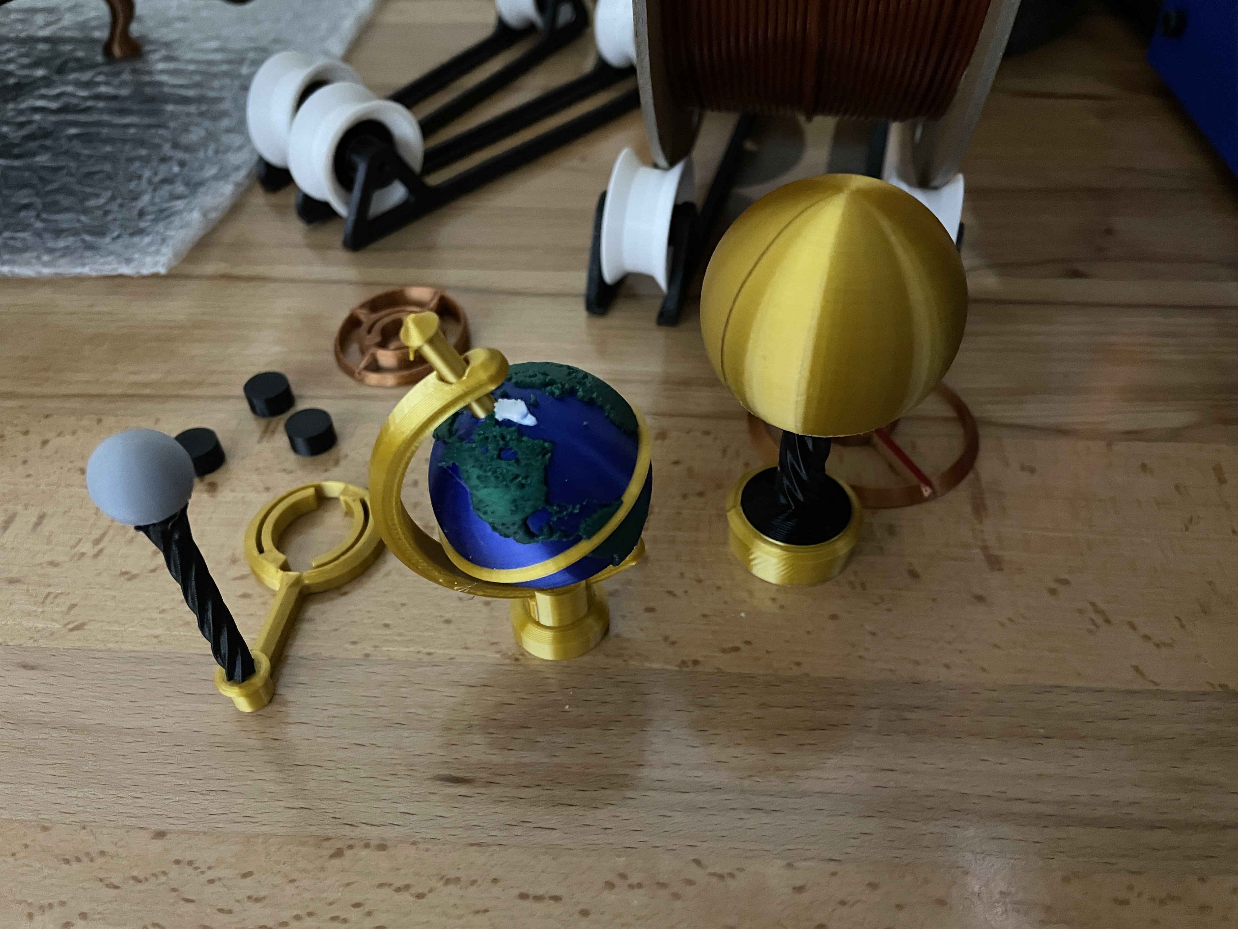 Orrery with editable month text and color-coded earth and other parts — thumbnail 10