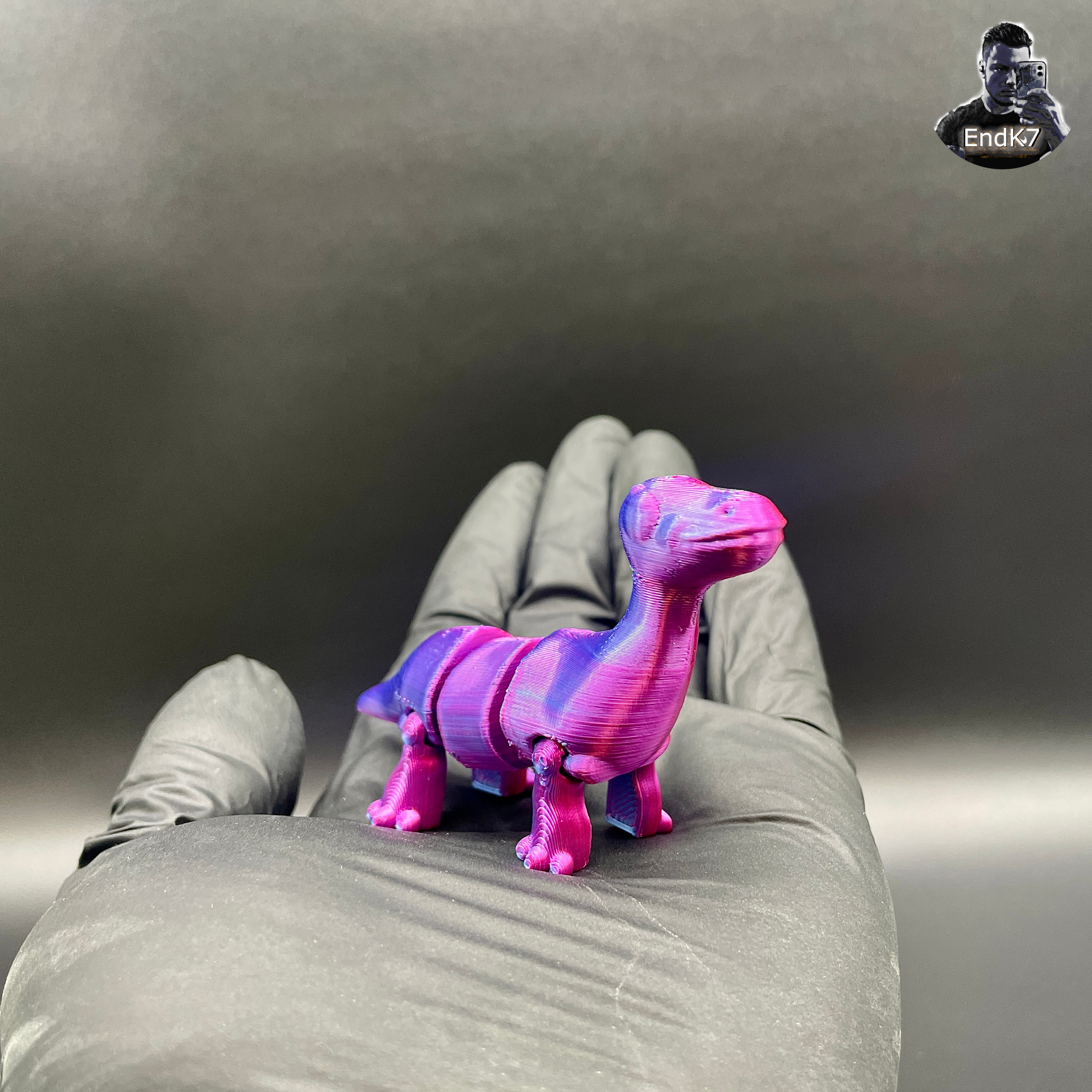 Cute Tiny Brachiosaurus — thumbnail 3