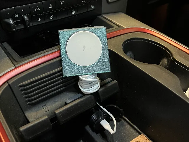 2016-2018 Ram Magsafe phone mount
