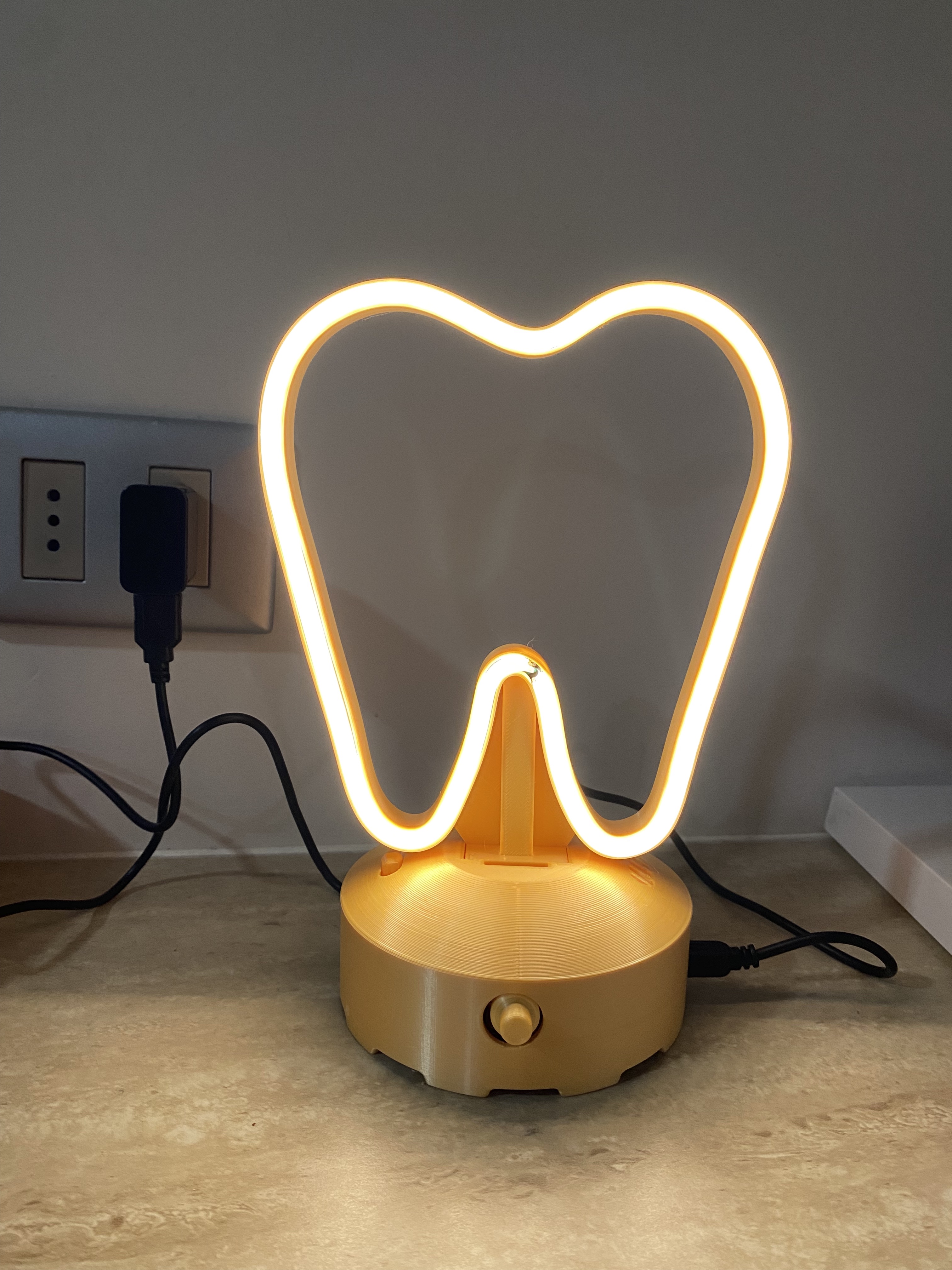 Tooth lamp