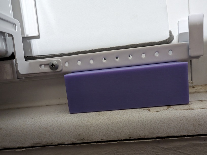 Midea U-Shaped AC Unit support blocks.