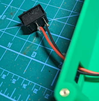 Miniatura 18 do modelo 3D Remote compatible with Lego Duplo Train using ESP32