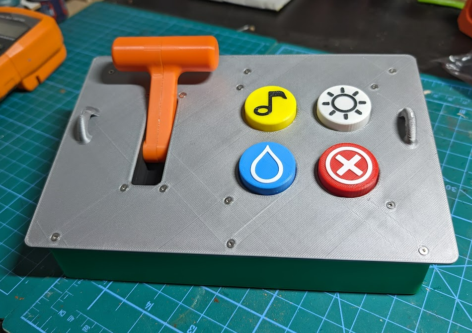 Miniatura 28 do modelo 3D Remote compatible with Lego Duplo Train using ESP32