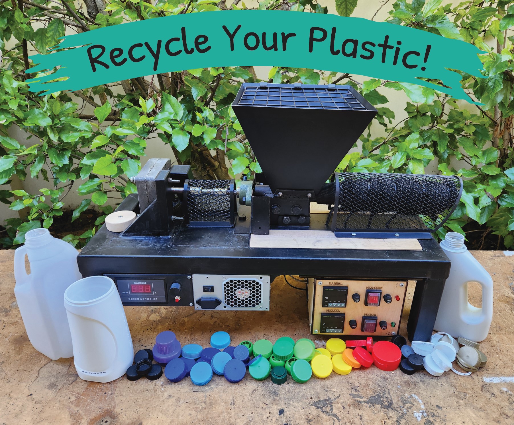 Low cost plastic extruder for filament production and recycling plastic