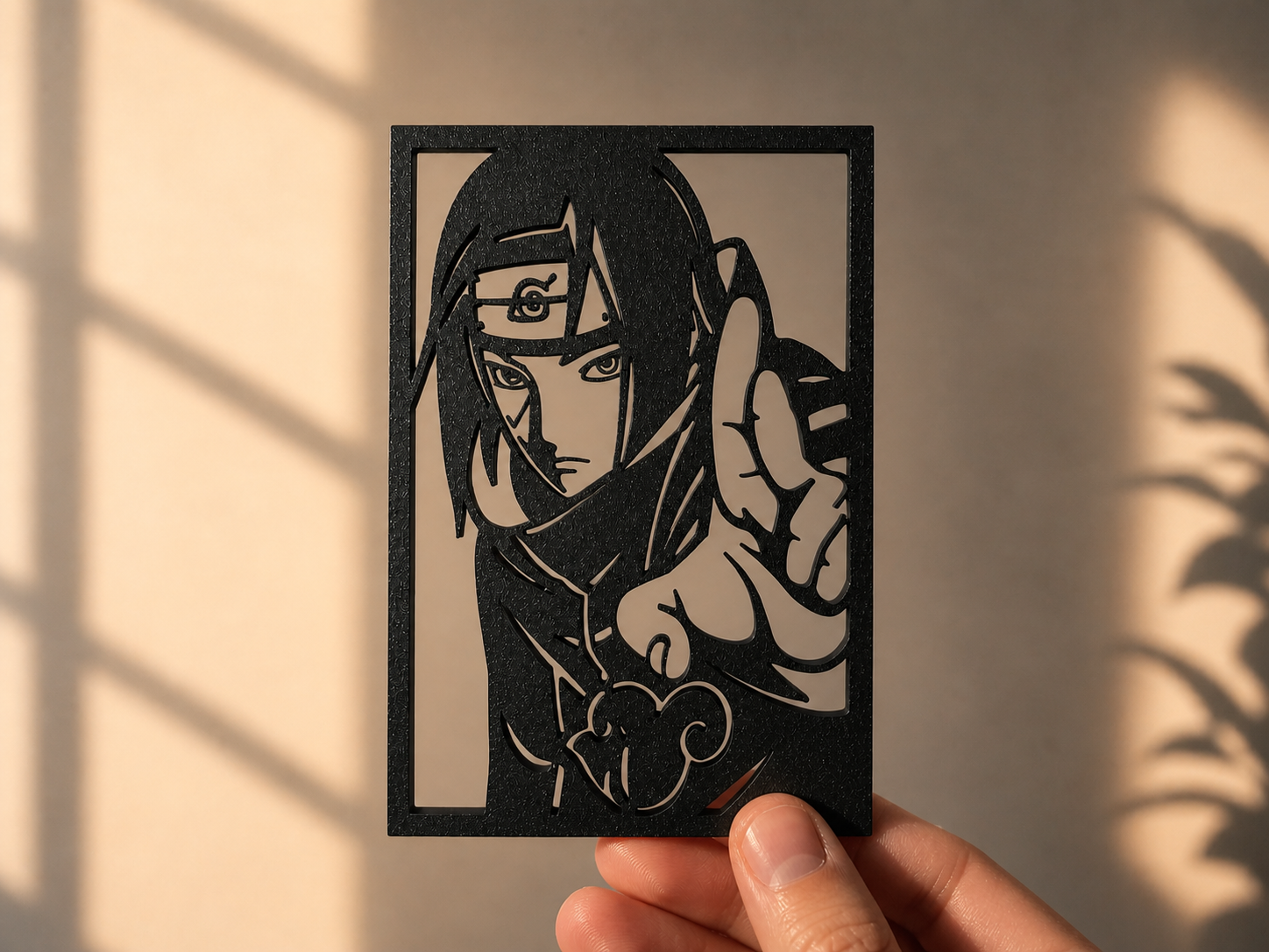 Itachi Uchiha – Pannello Decorativo 3D (Wall Art / Stand)