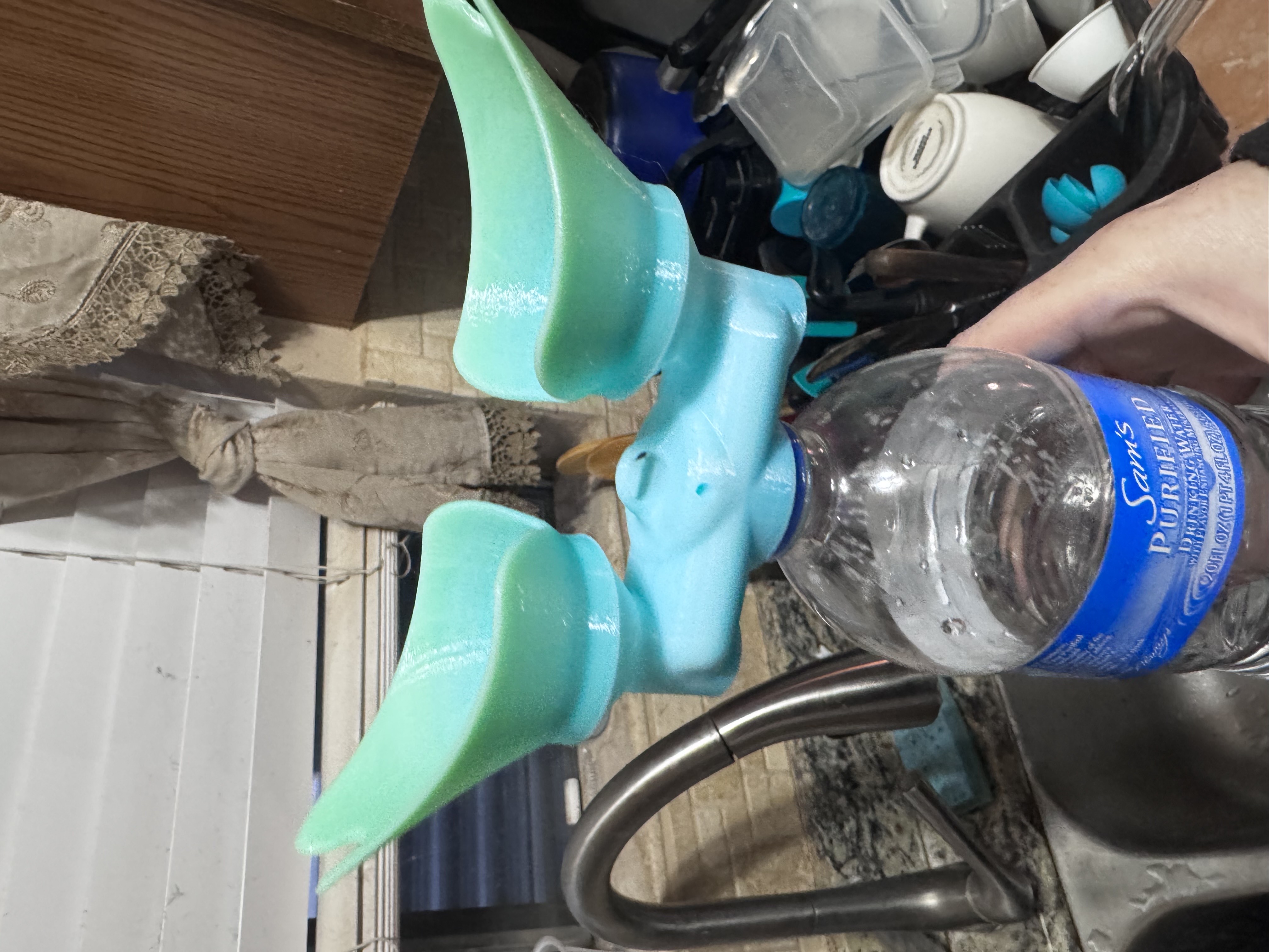 V2 eye rinse- water bottle 28mm -less filament- faster printing