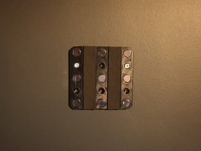 Low Profile Displate Mount