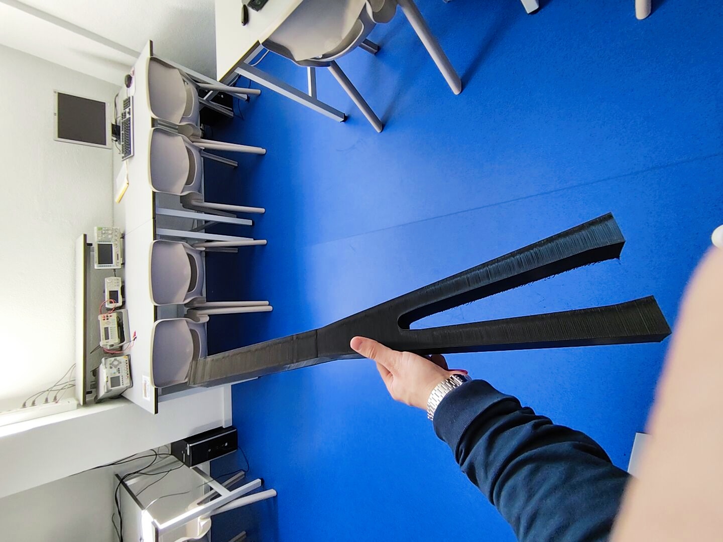 3D Tuning fork support