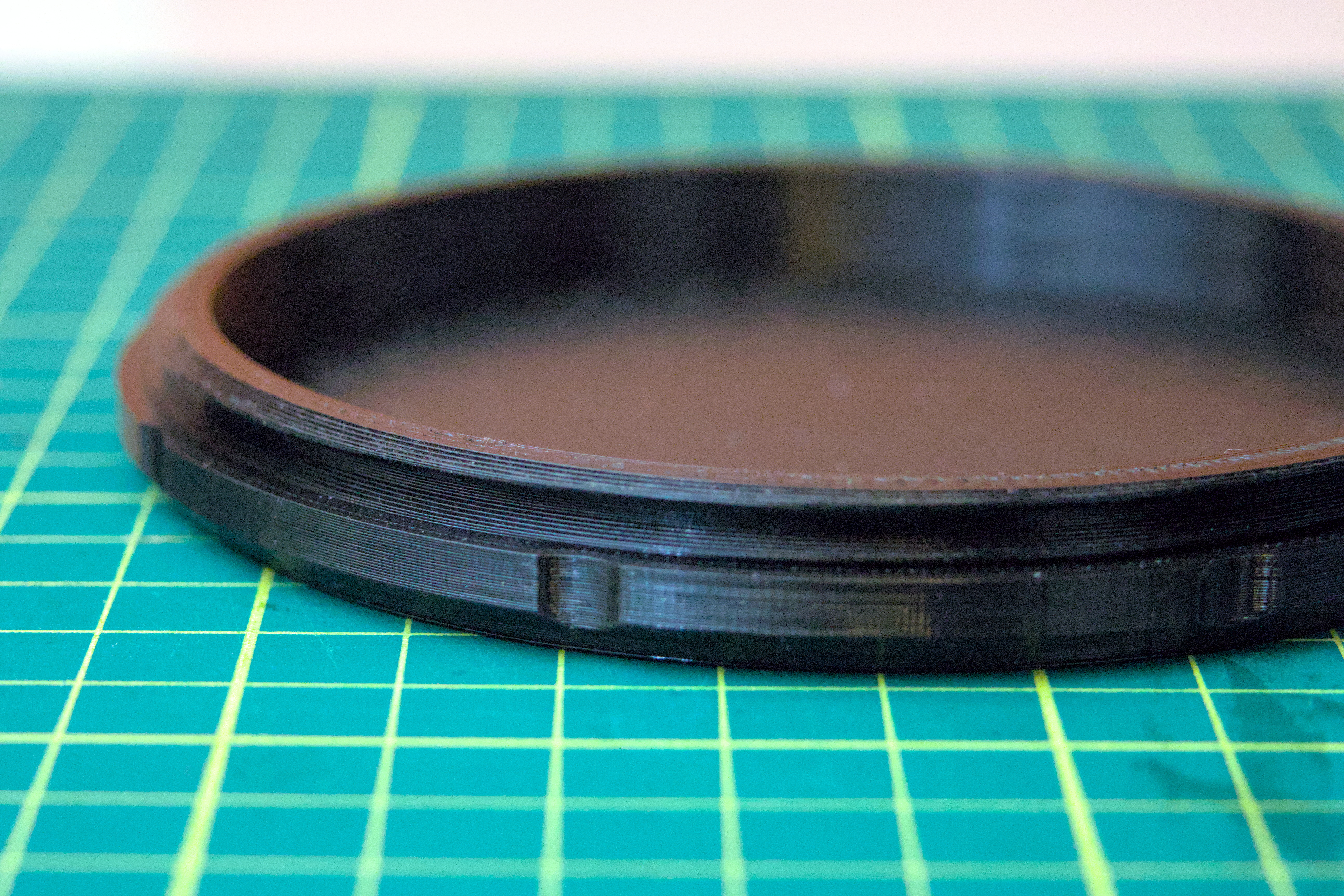 Miniatura 3 do modelo 3D Parametric container with threaded lid