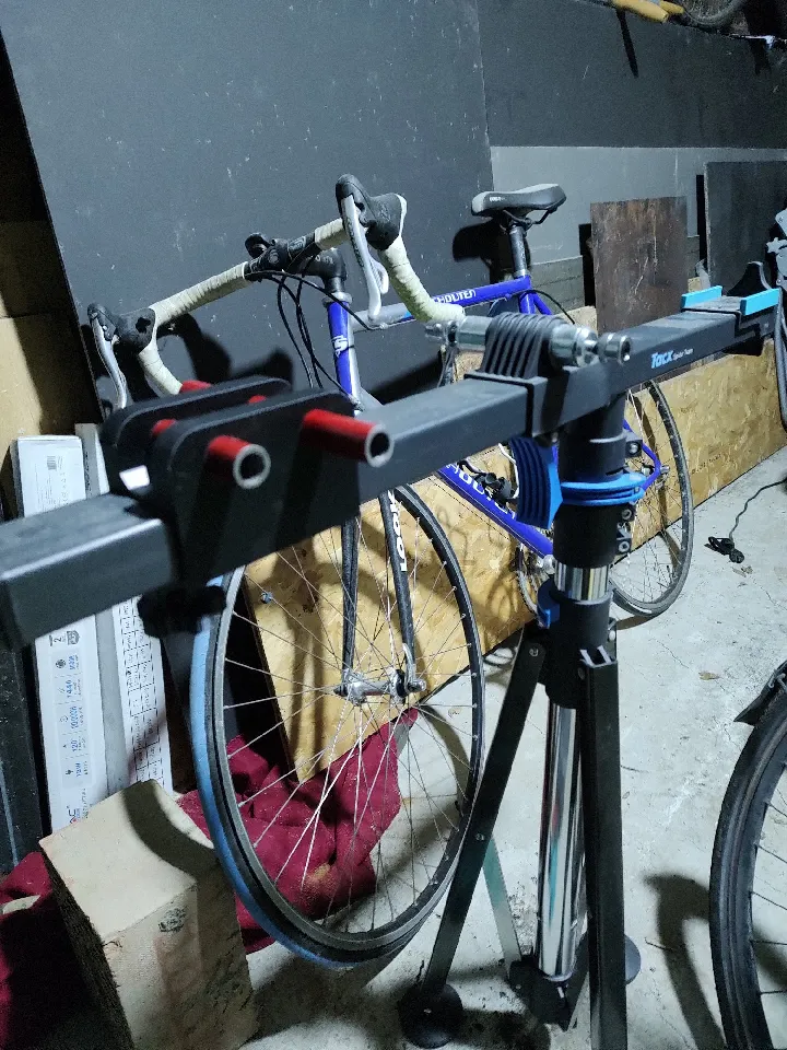 Tacx Spider Team T3050 Thru Axle Adapter by Voenie | Download free