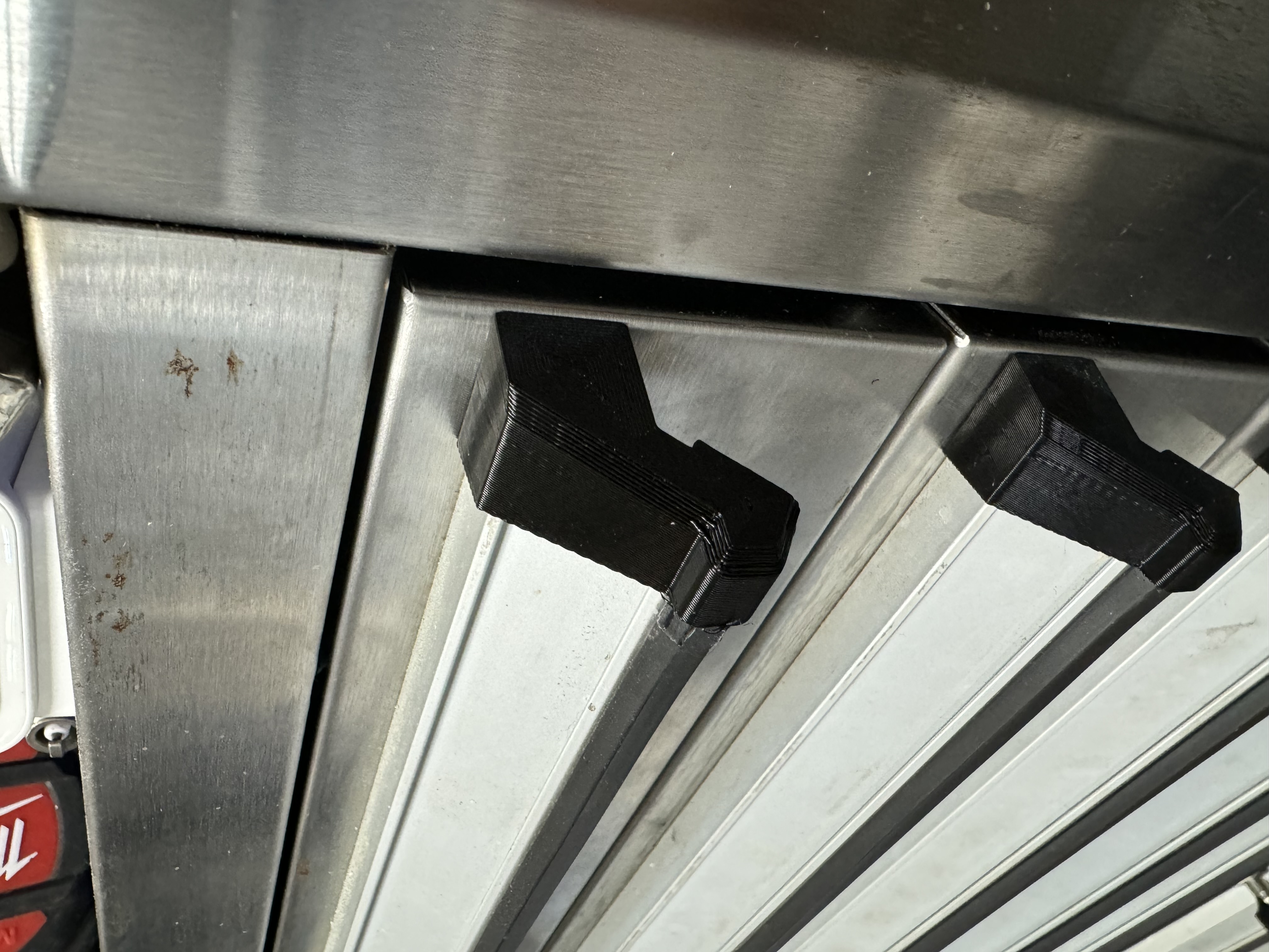 Lowes Kobalt Toolbox Drawer Pull Edge Guard — miniatura 2