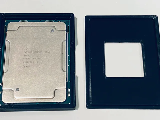 Intel LGA3645 CPU storage box with lid
