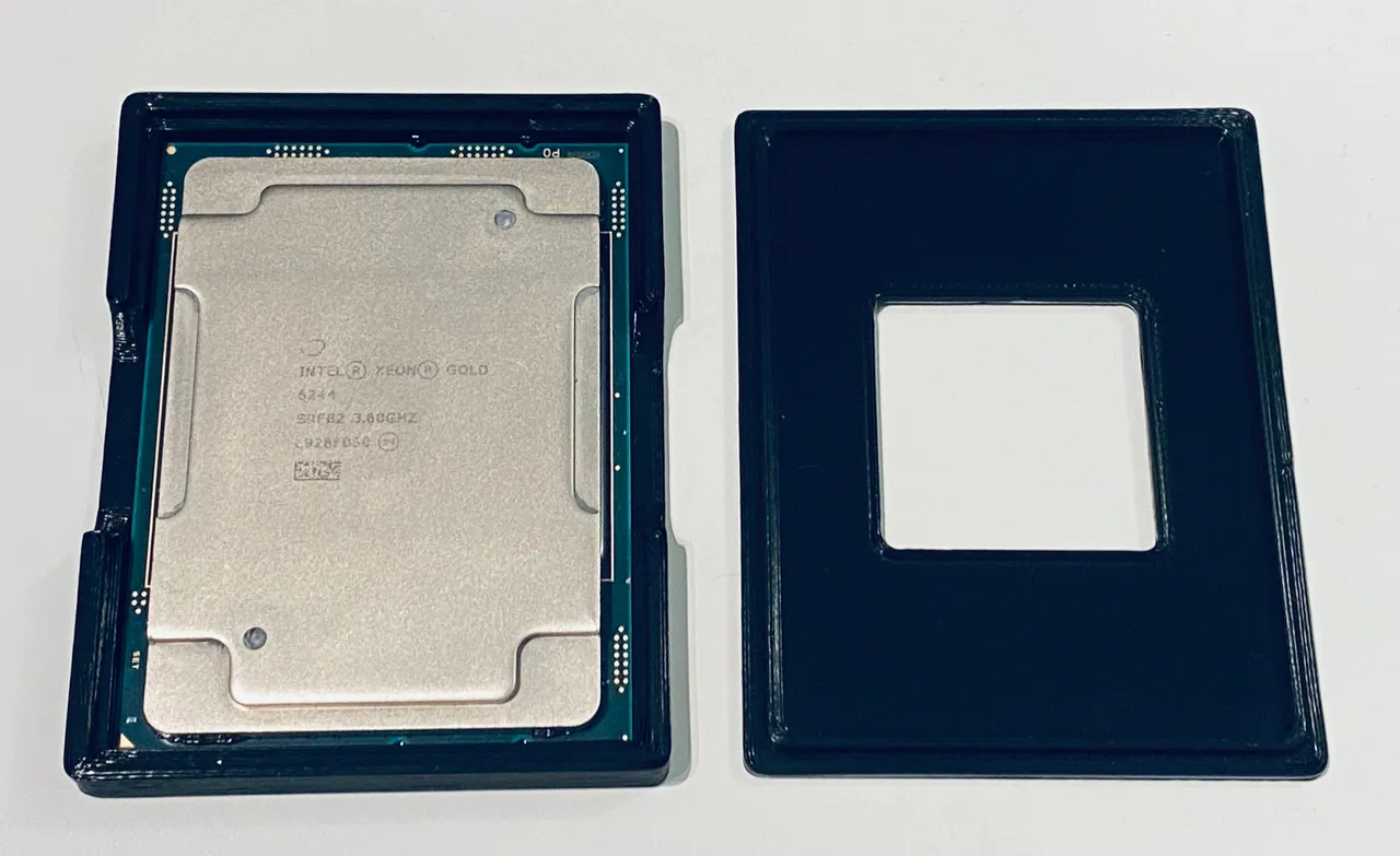 Intel LGA3645 CPU storage box with lid by nochkin | Download free