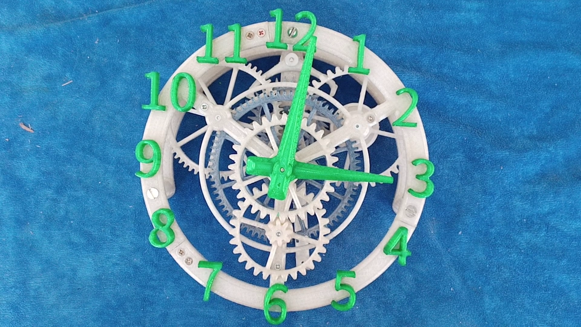 Wall Clock from recycled filament
