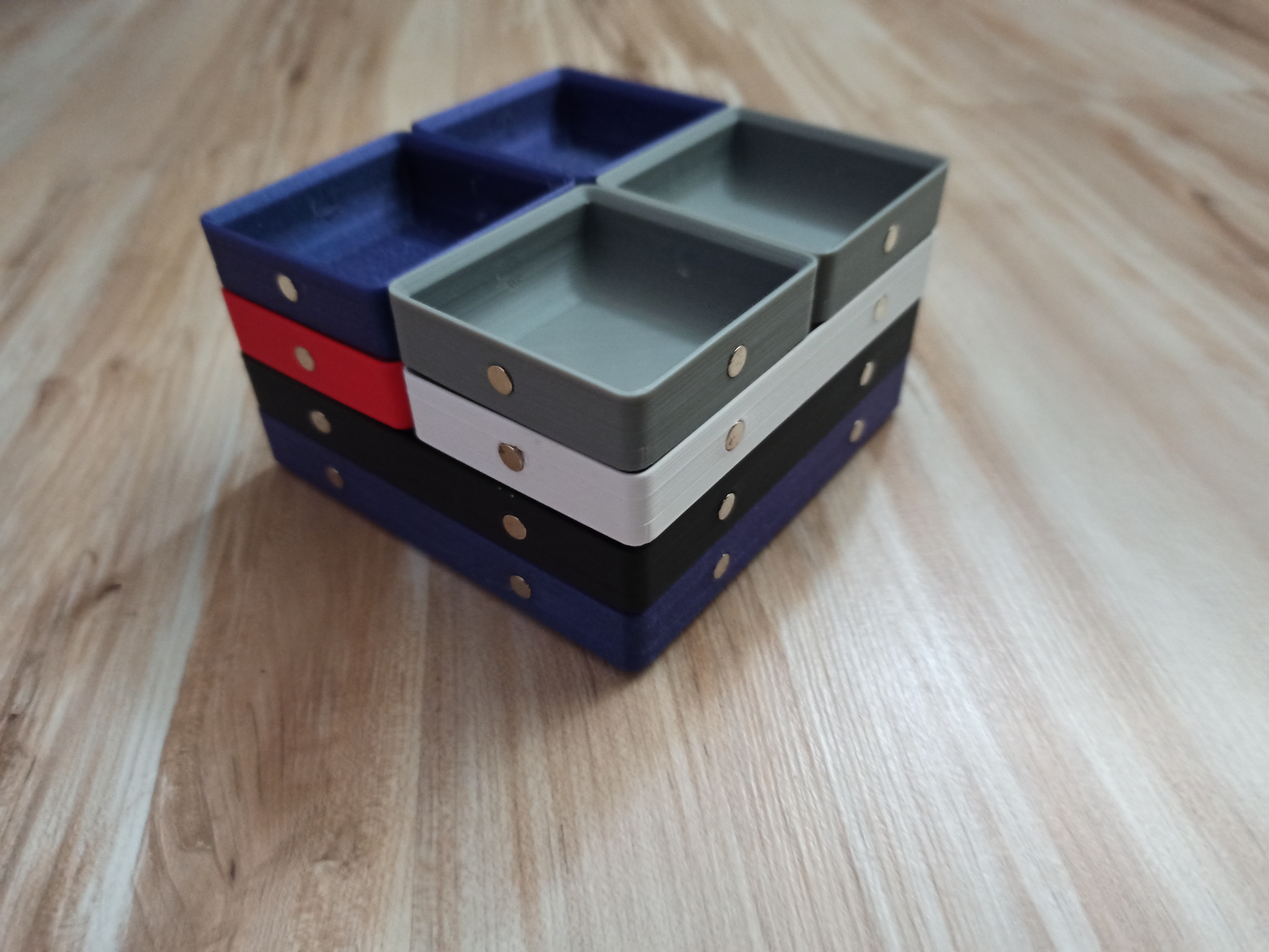 Magnetic board game bits trays double and quad