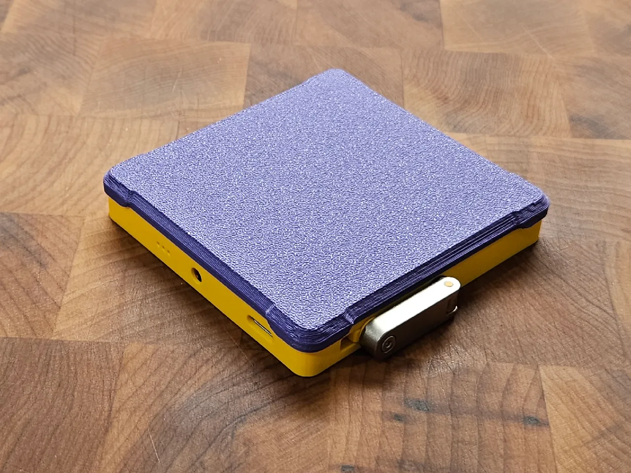 Playdate Magnetic Cover - Low Profile by TheMeanCanEHdian