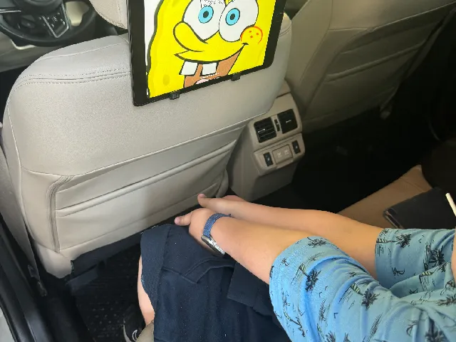 Durable iPad car headrest mount