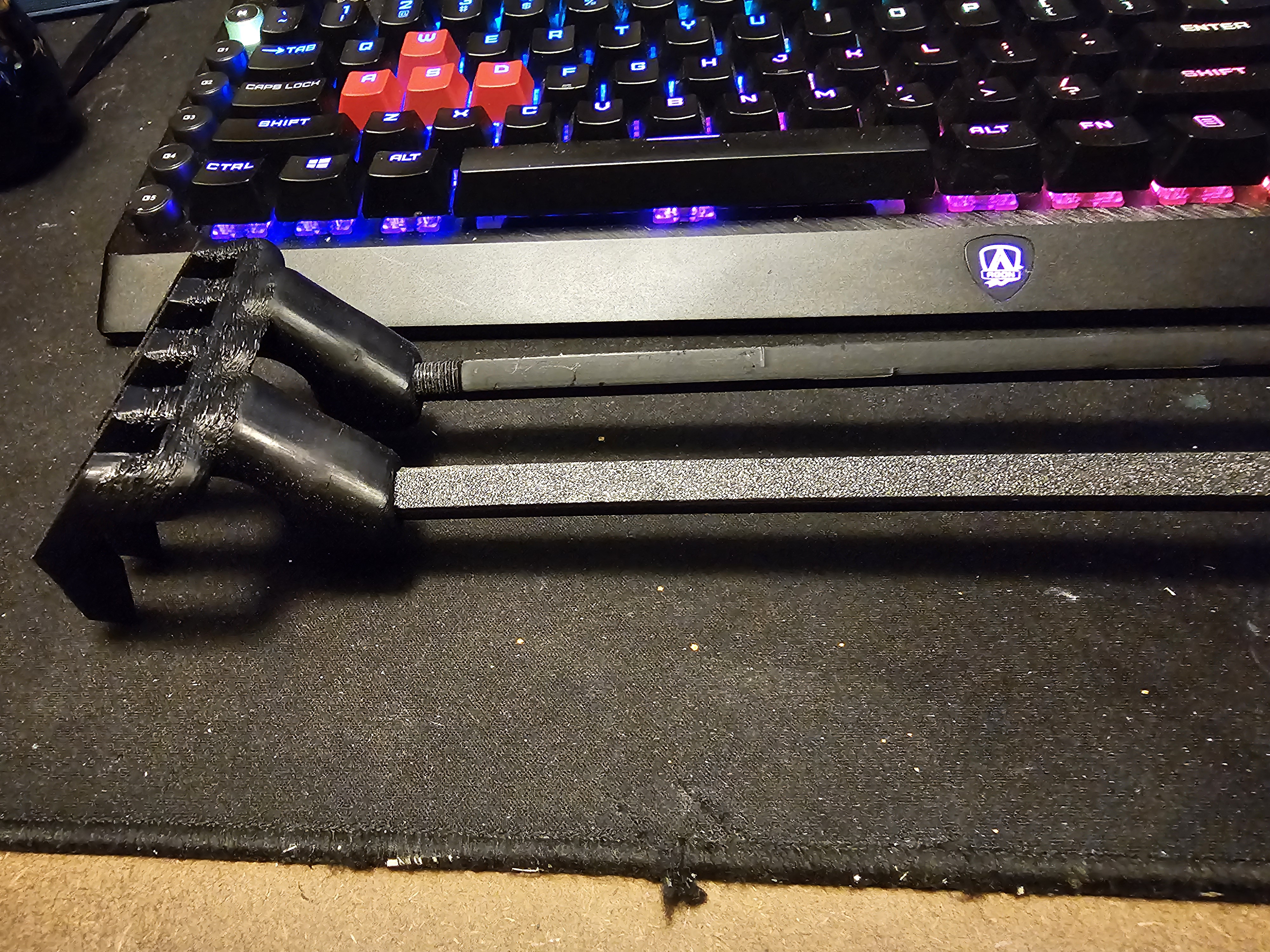 Longer backscratcher — thumbnail 3