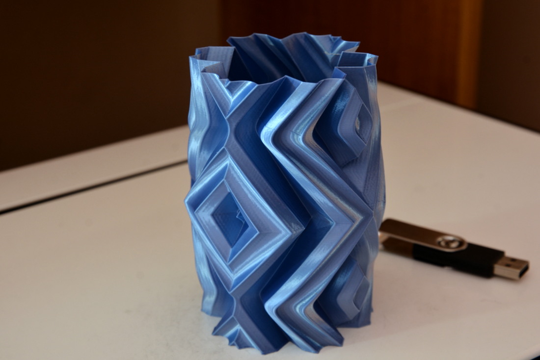 Vase 859