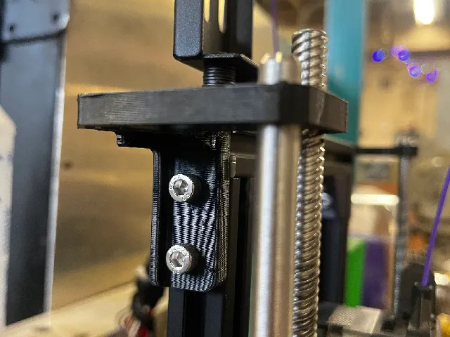 Side mounted z-rod supports for Bonsai