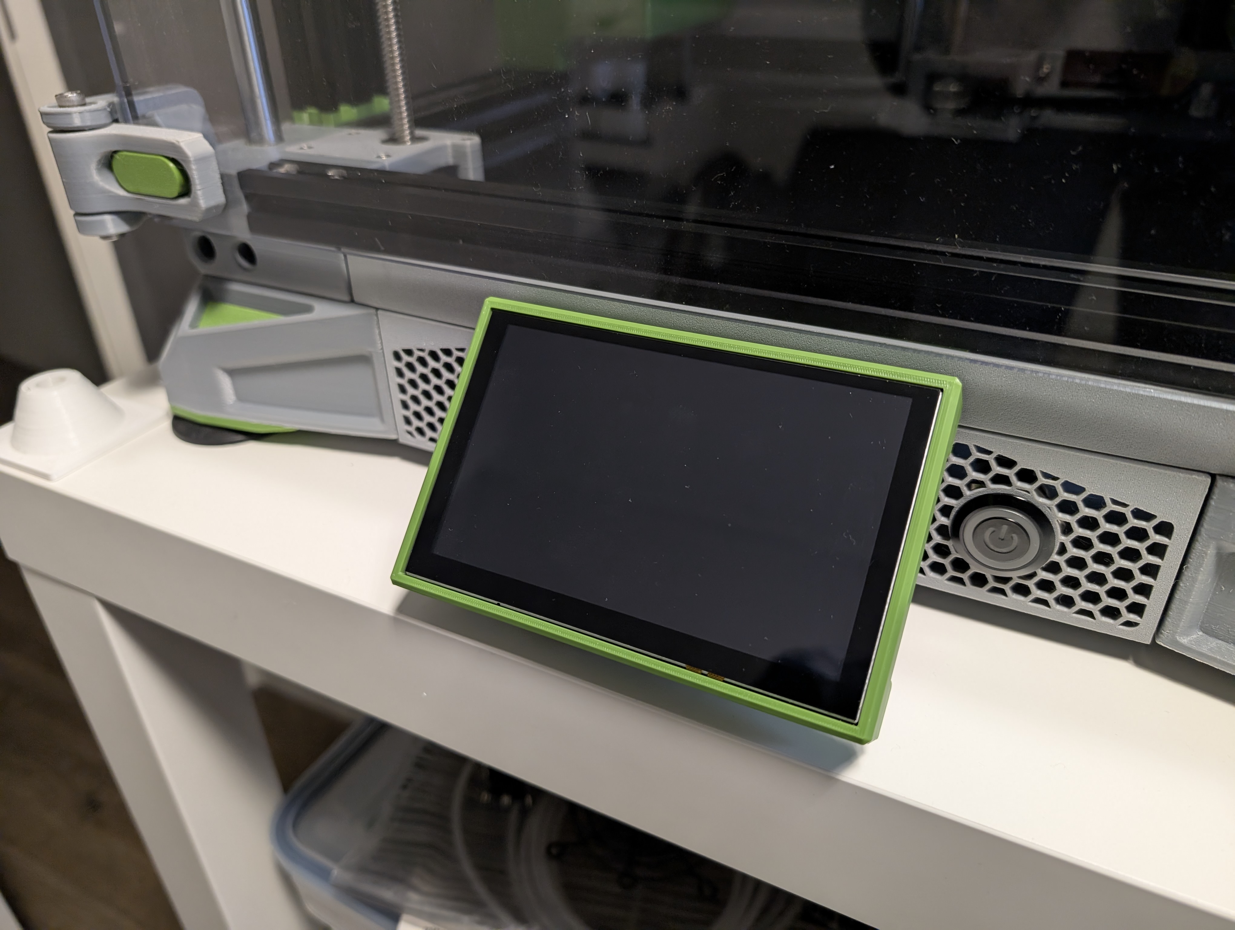 Fysetc DSI Touch Screen mount for Ender 3 NG Flat Mesh Skirt 3D model