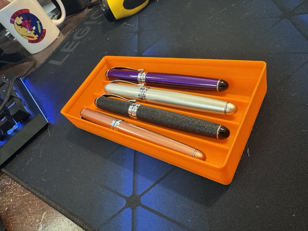 Gridfinity Pen Holder But A WEEEE Bit Taller!