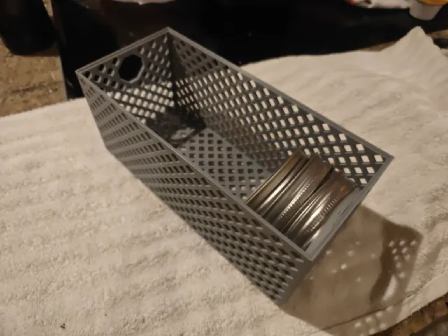 Stackable 1/4" Diamond Hole Bin 4" x 4" x 9.5"