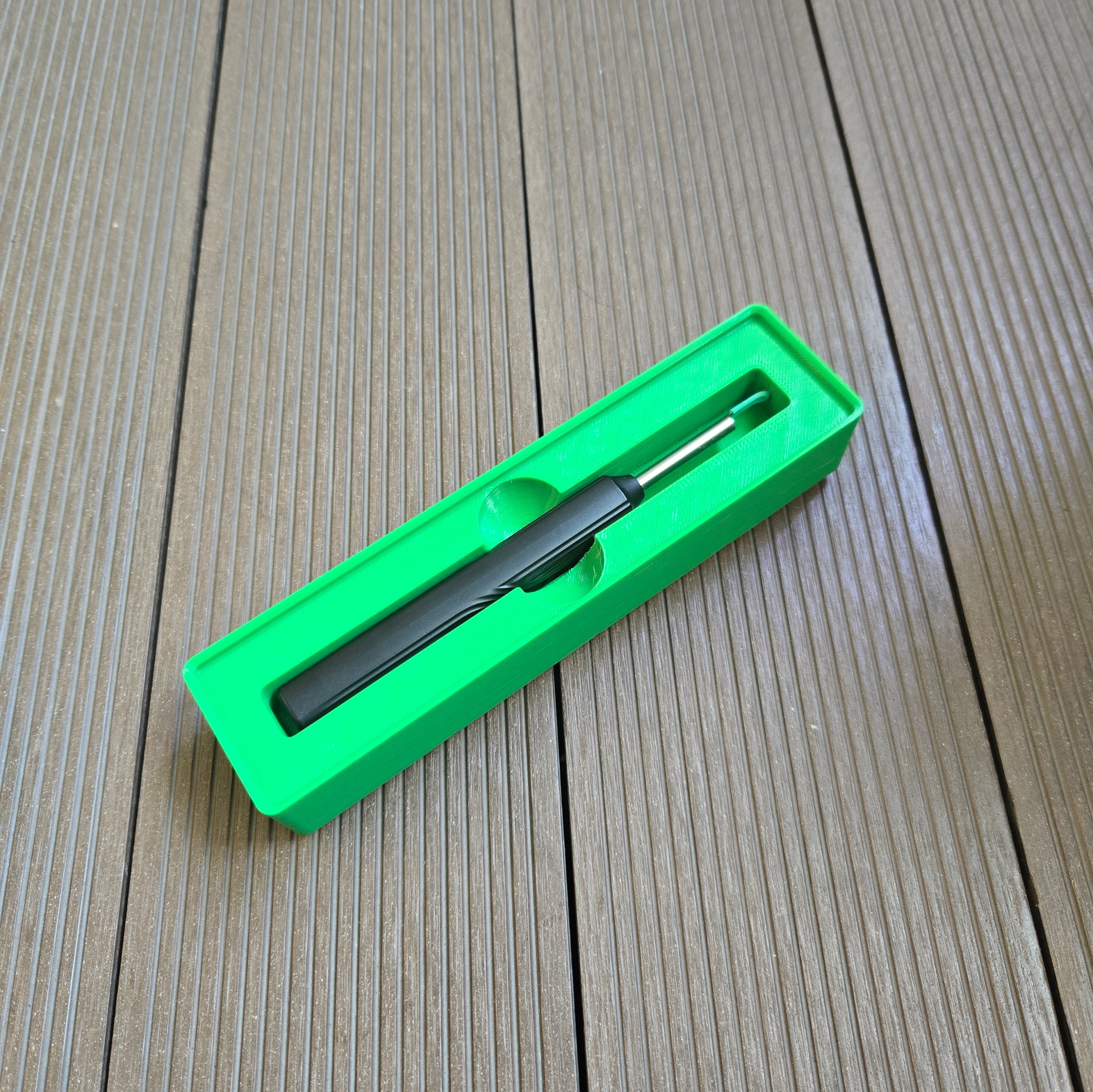 Storage for wireless camera ear pick, Gridfinity
