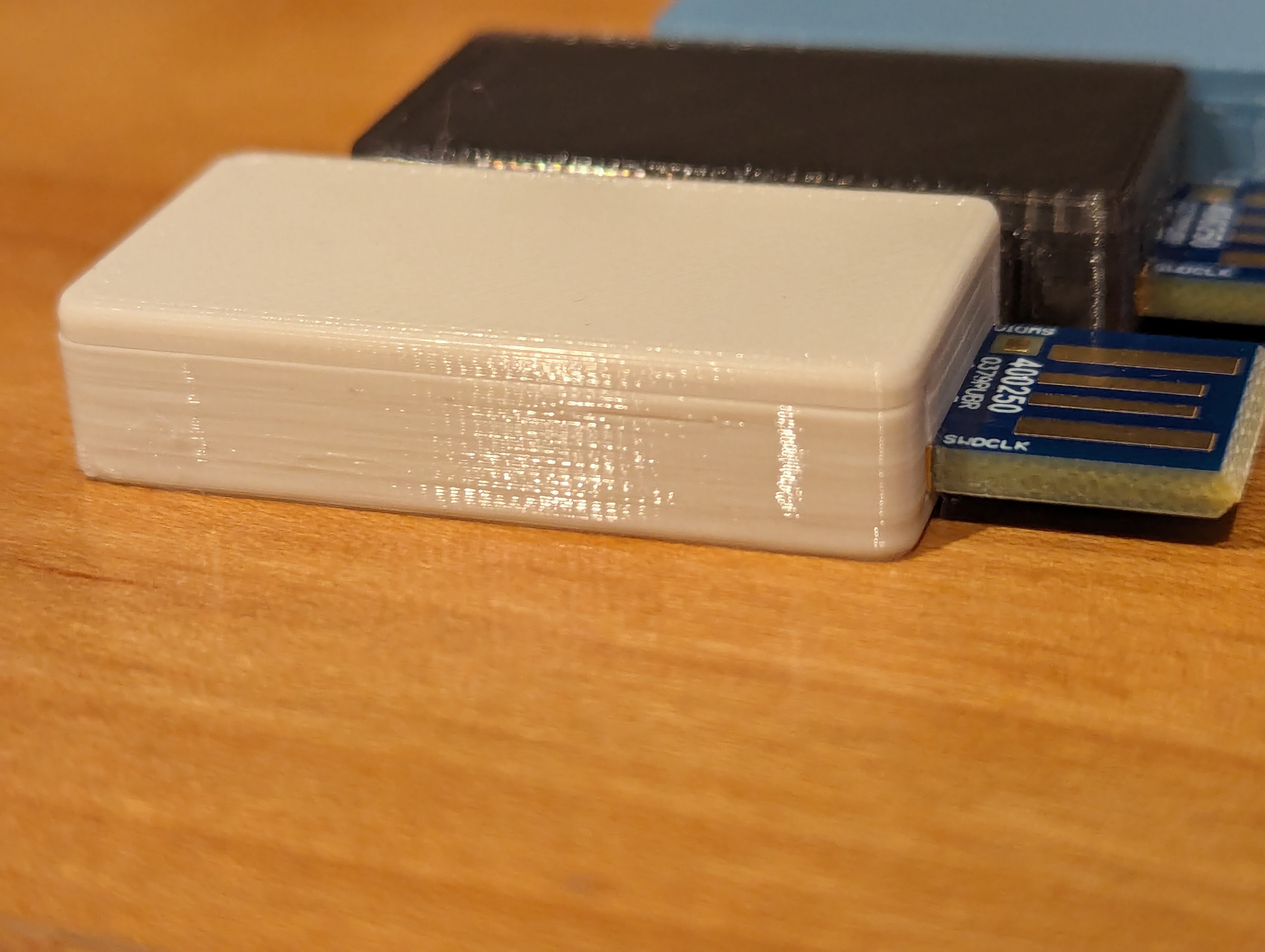 nRF52840 Dongle case — miniatura 2