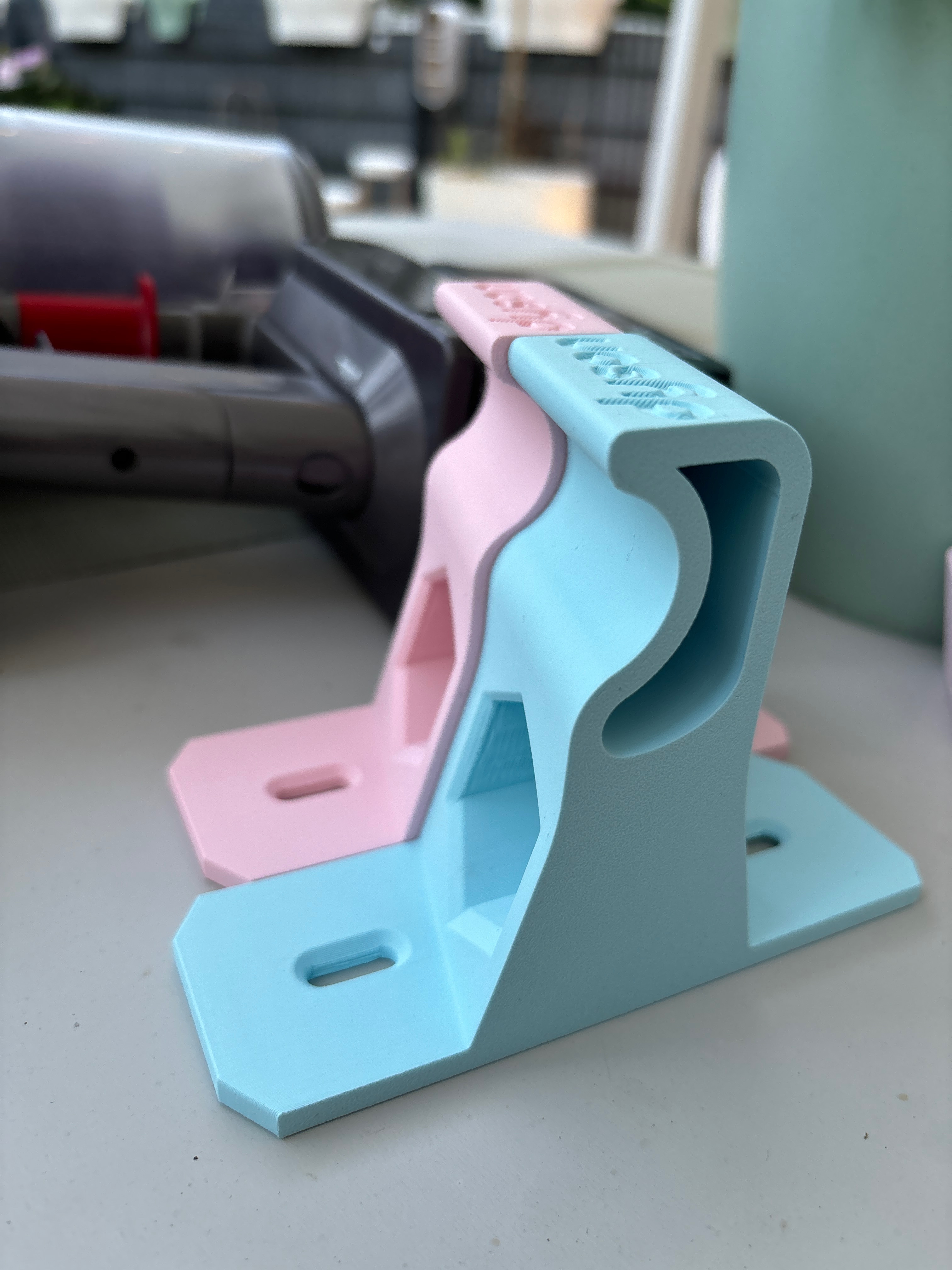 Dyson sideways Wall Mount by 3DPrintsBF