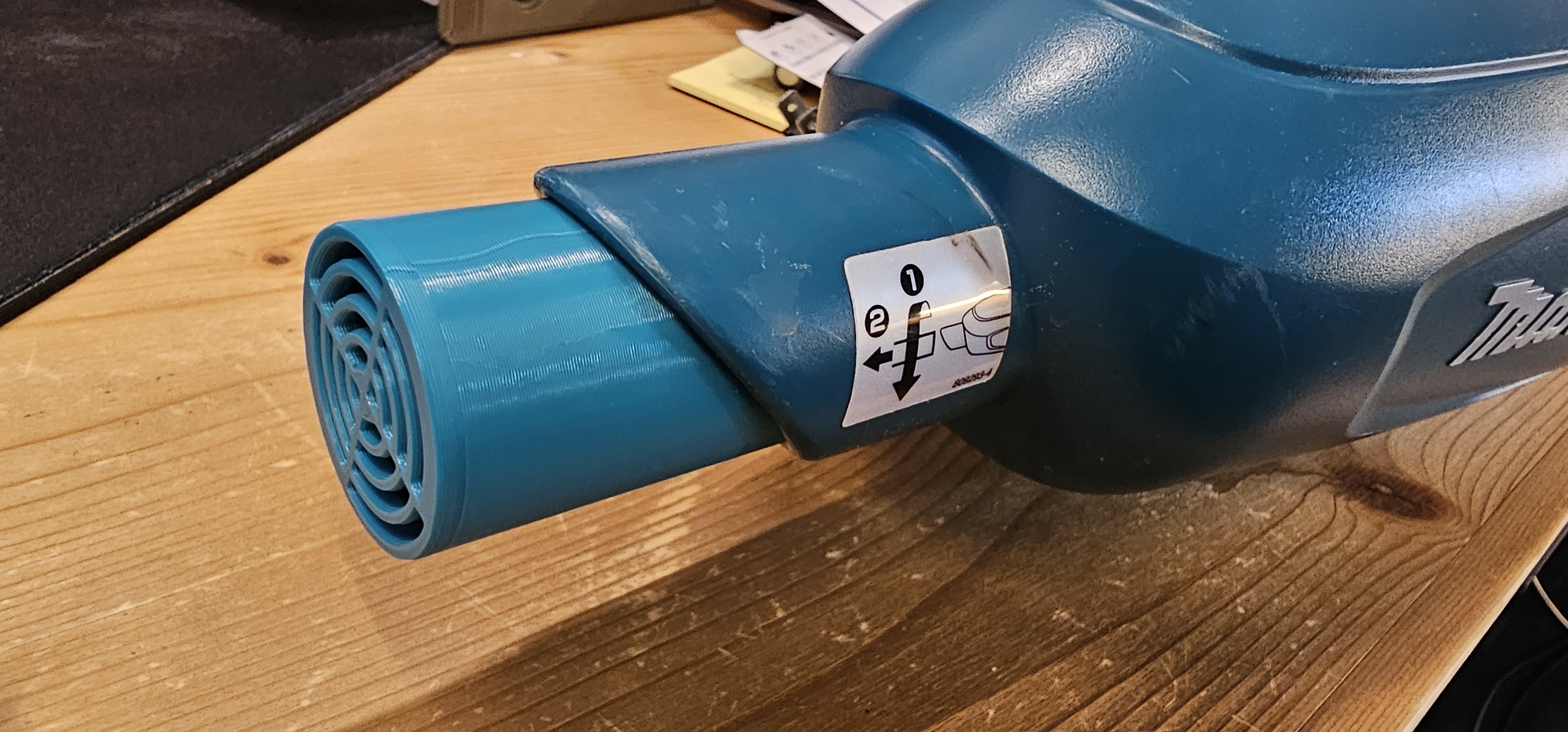 Kleinteilefilter für Makita Akkusauger / Small Parts Filter For Makita Battery Vacuum Cleaner