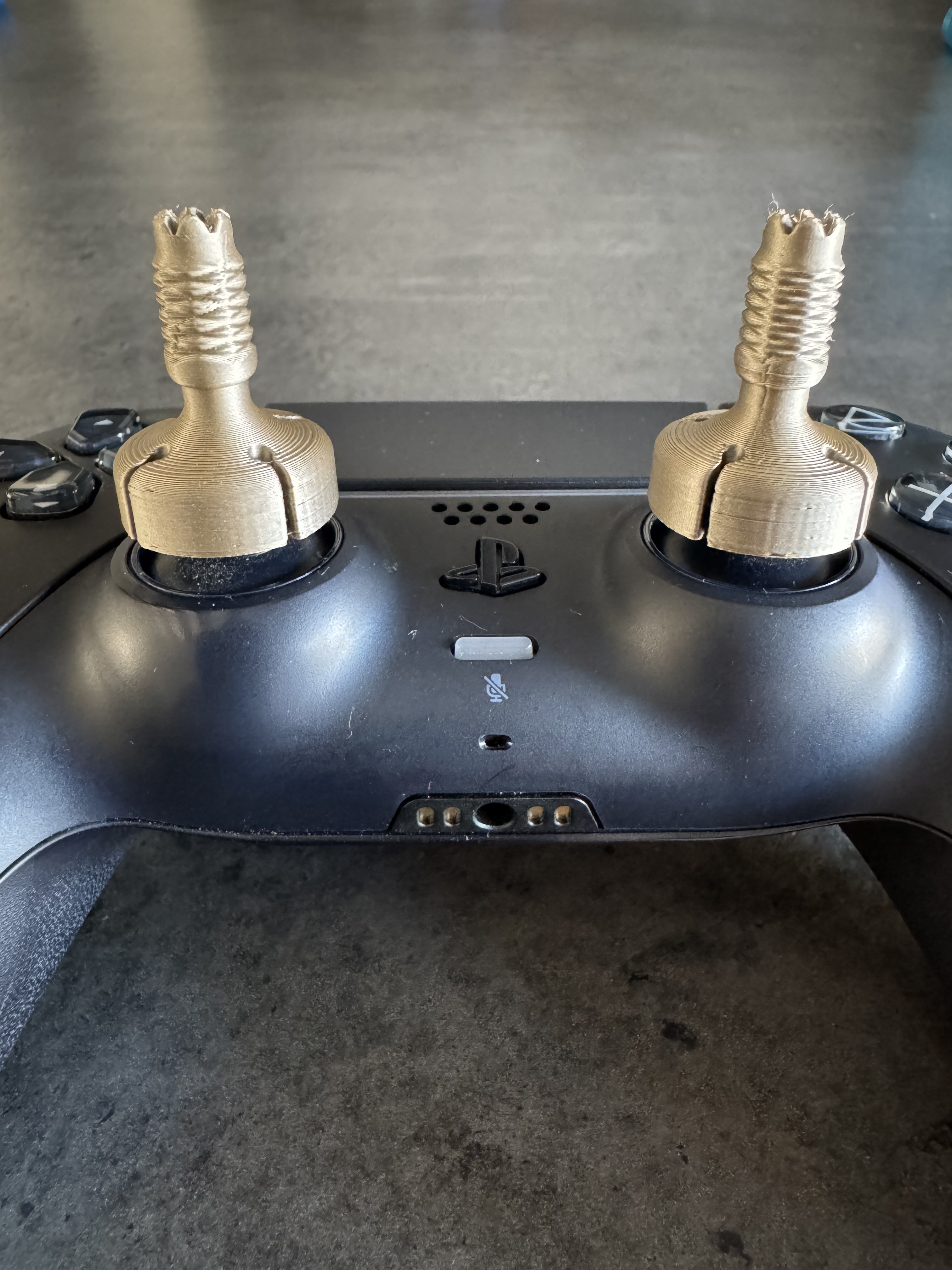 Miniatura 3 do modelo 3D PS5 controller - Flight stick