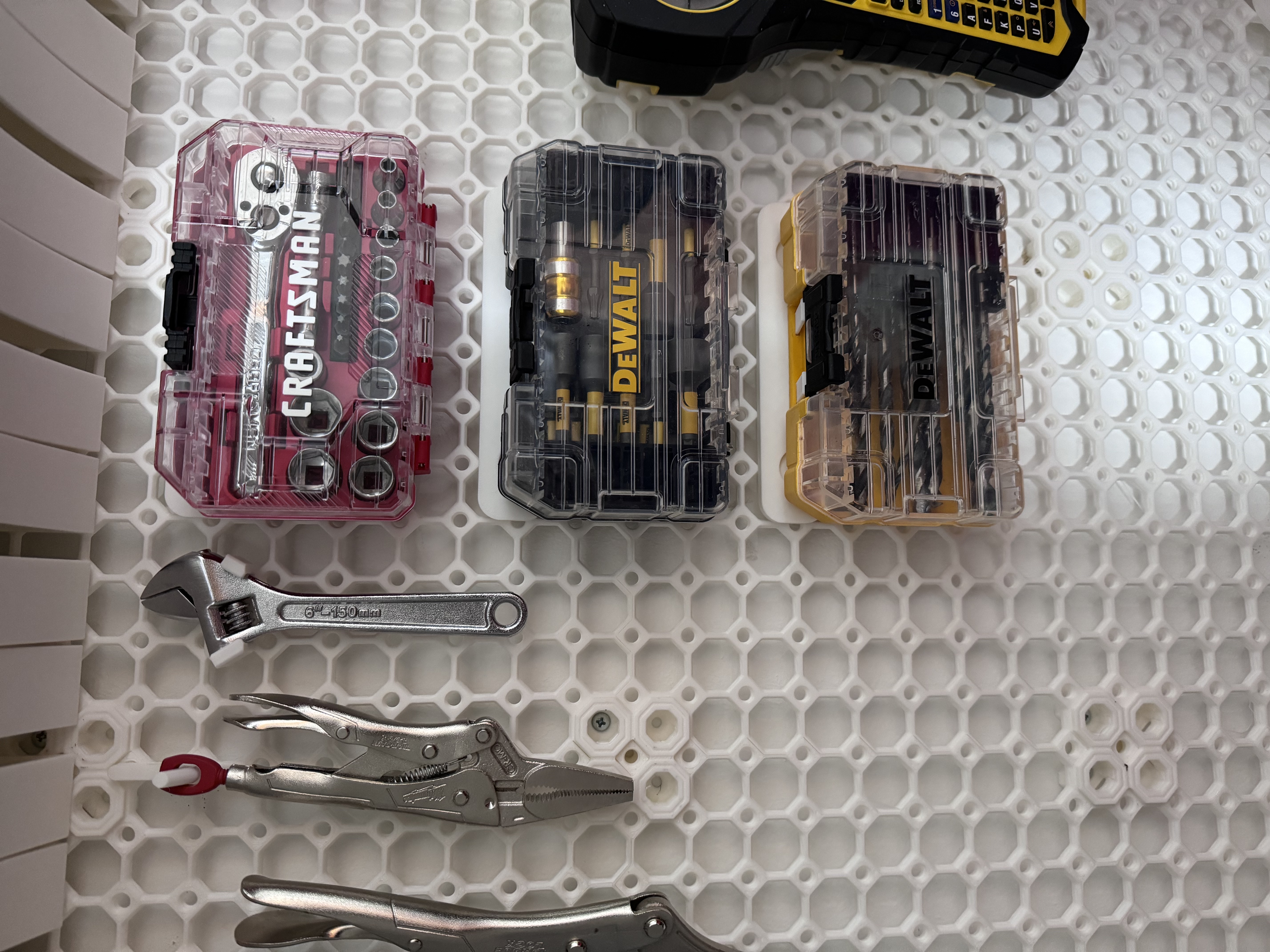 Multiboard DEWALT Tough Case Tool Box Hanger