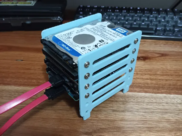 Simple 2.5HDD/SSD carry
