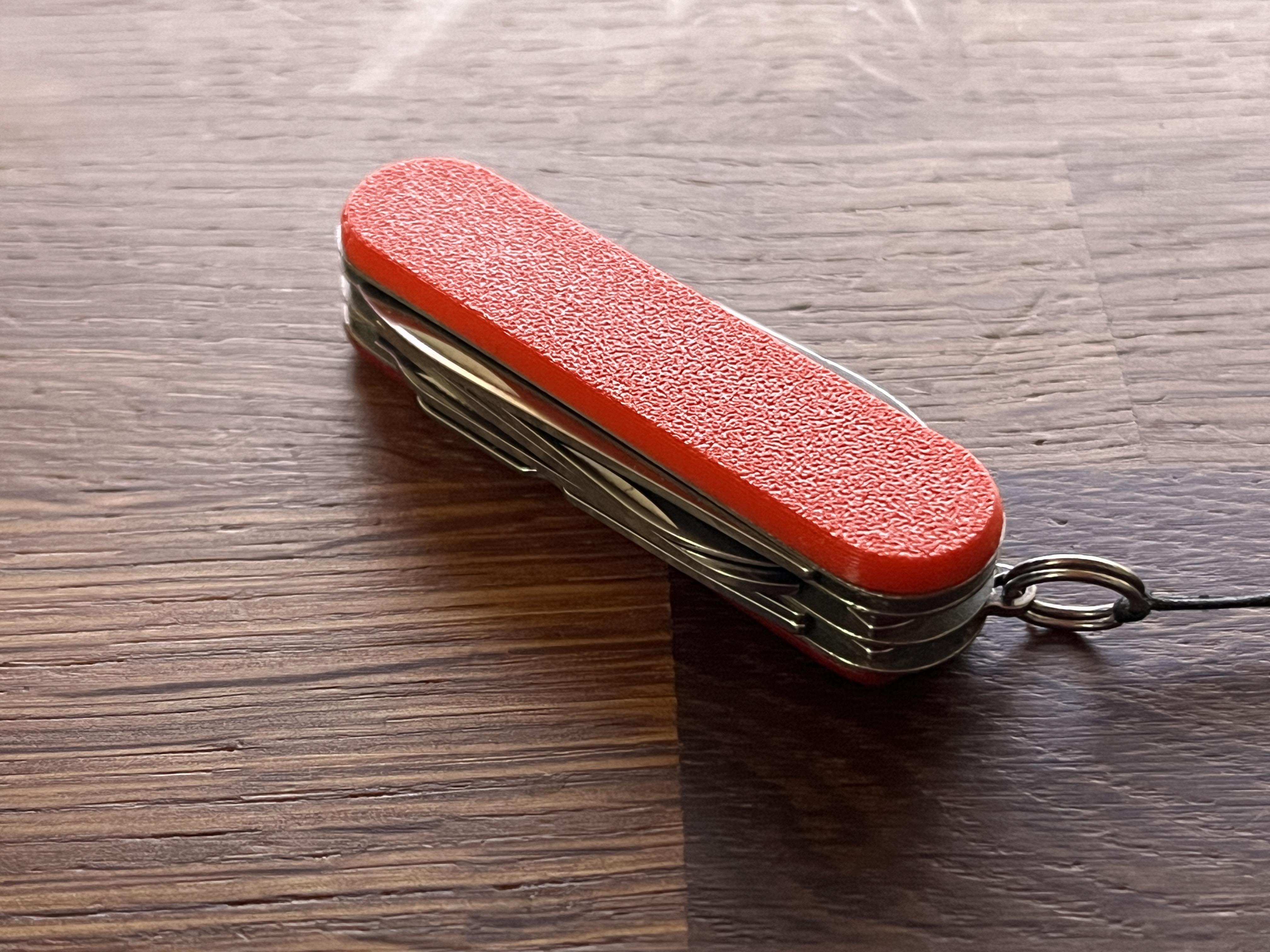 Victorinox 58 mm Scales