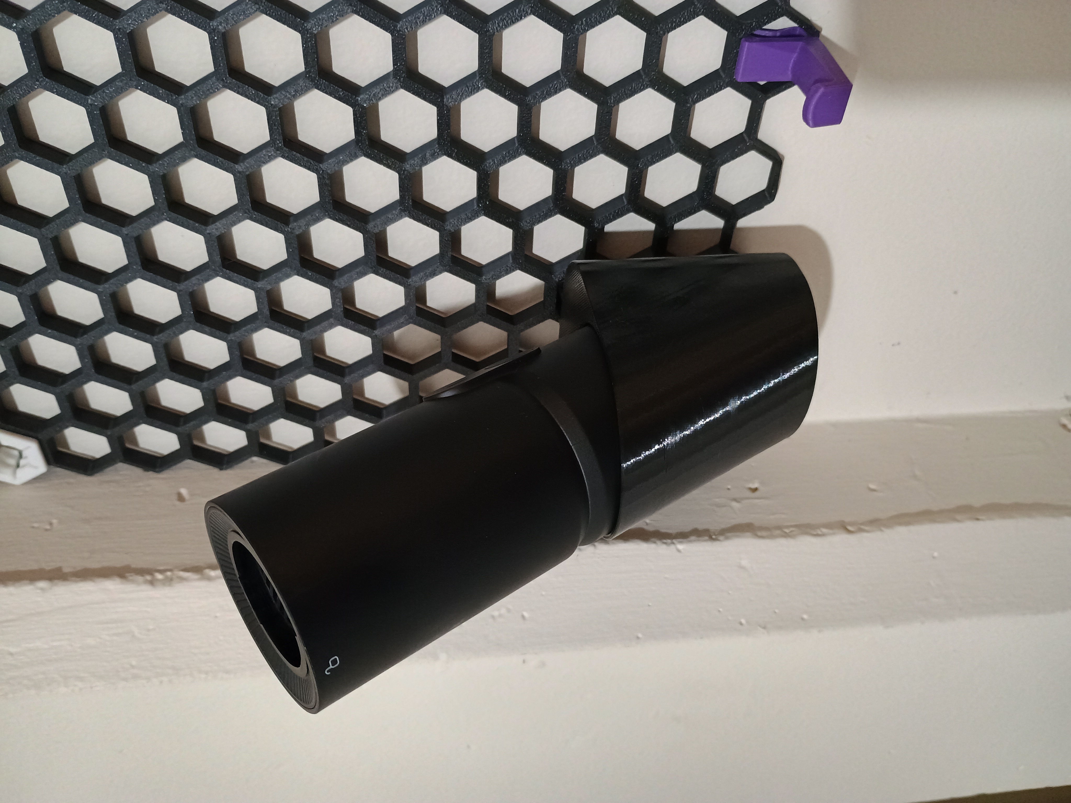 Hoto Vacuum holder for HSW 3D model thumbnail