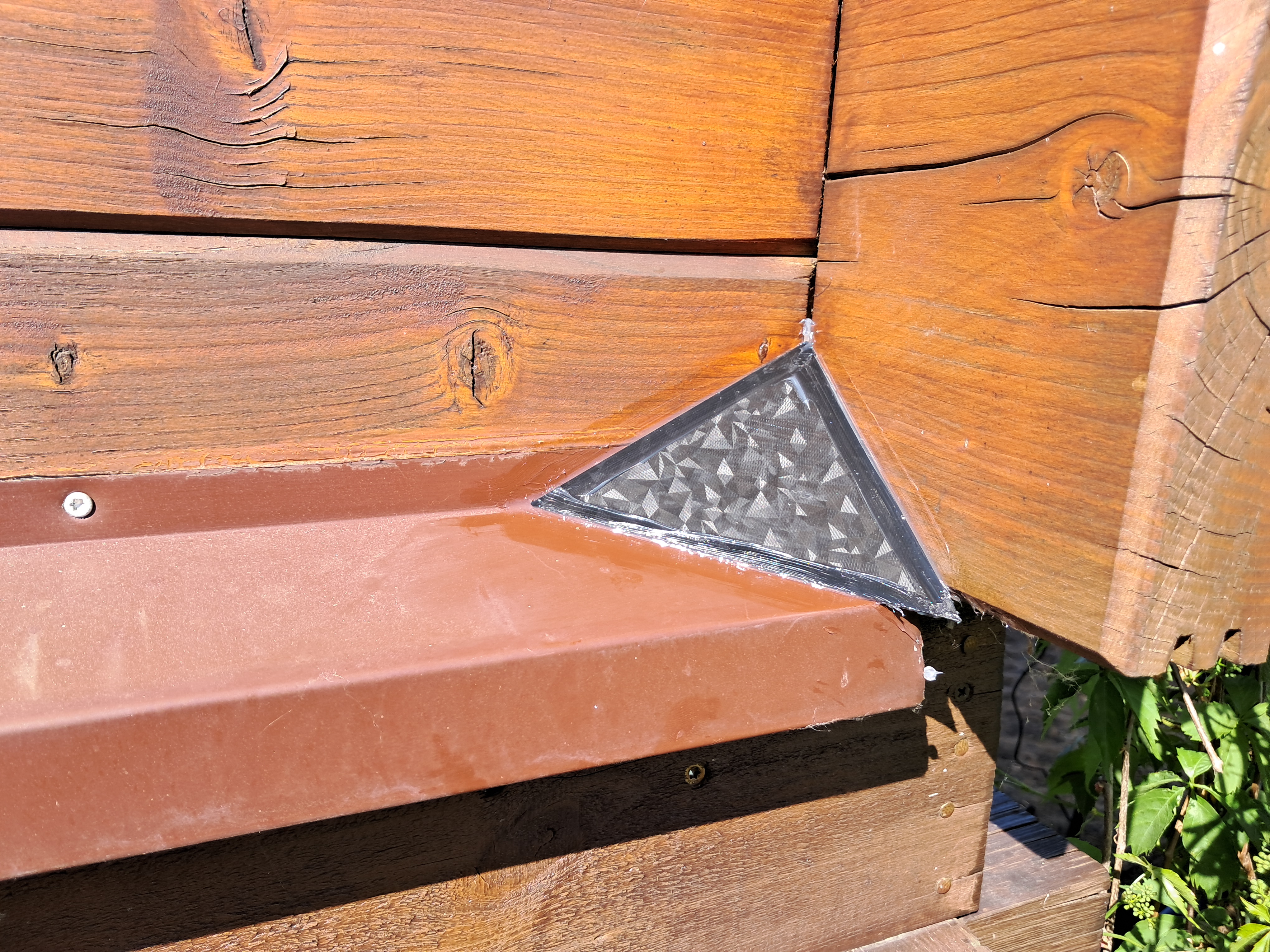 Corner water diverter, weatherprofing