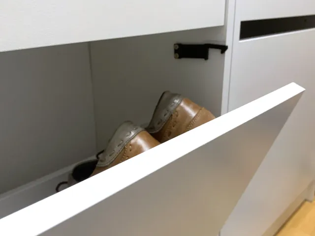 Child safety lock for shoe rack (e.g. Ikea Bissa)