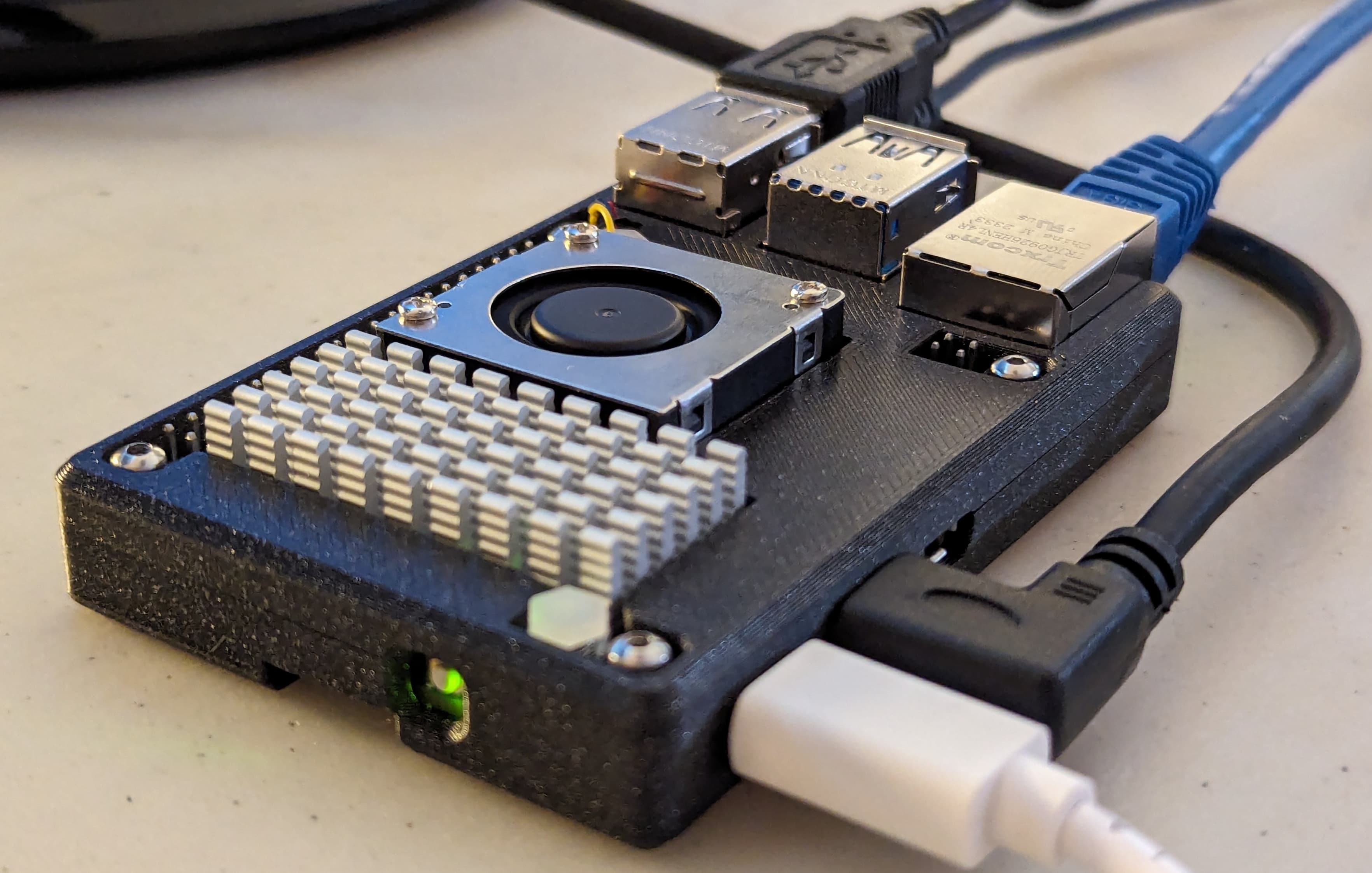 Miniatura 4 do modelo 3D Raspberry Pi 5 Case
