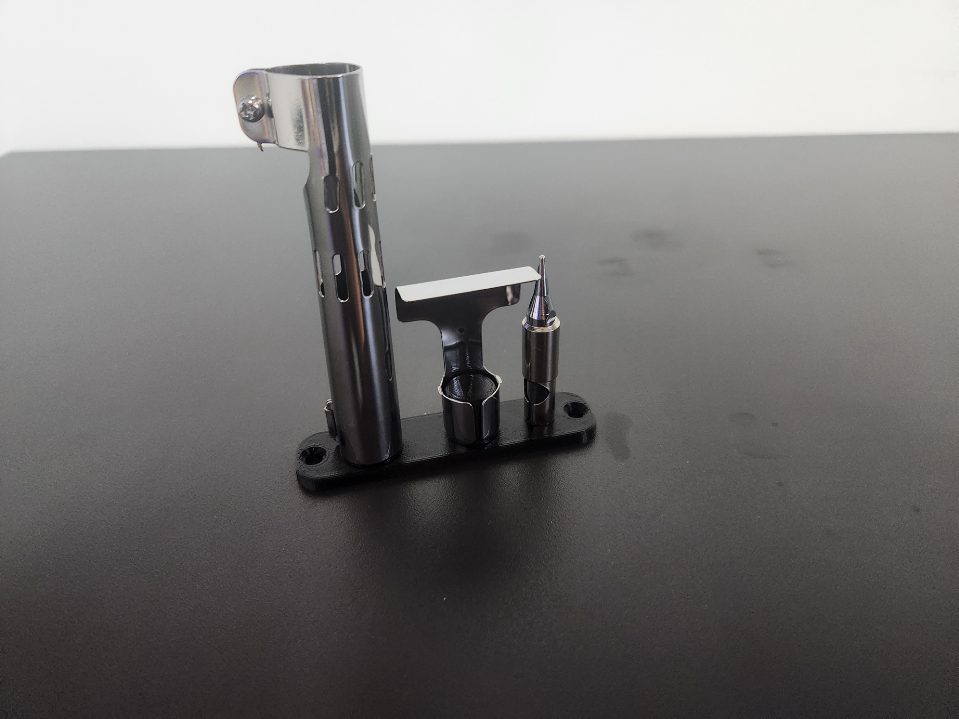 Dremel accesories wallmount holder — thumbnail 2