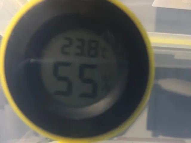 Round Temp Hygrometer holder for square filament storage