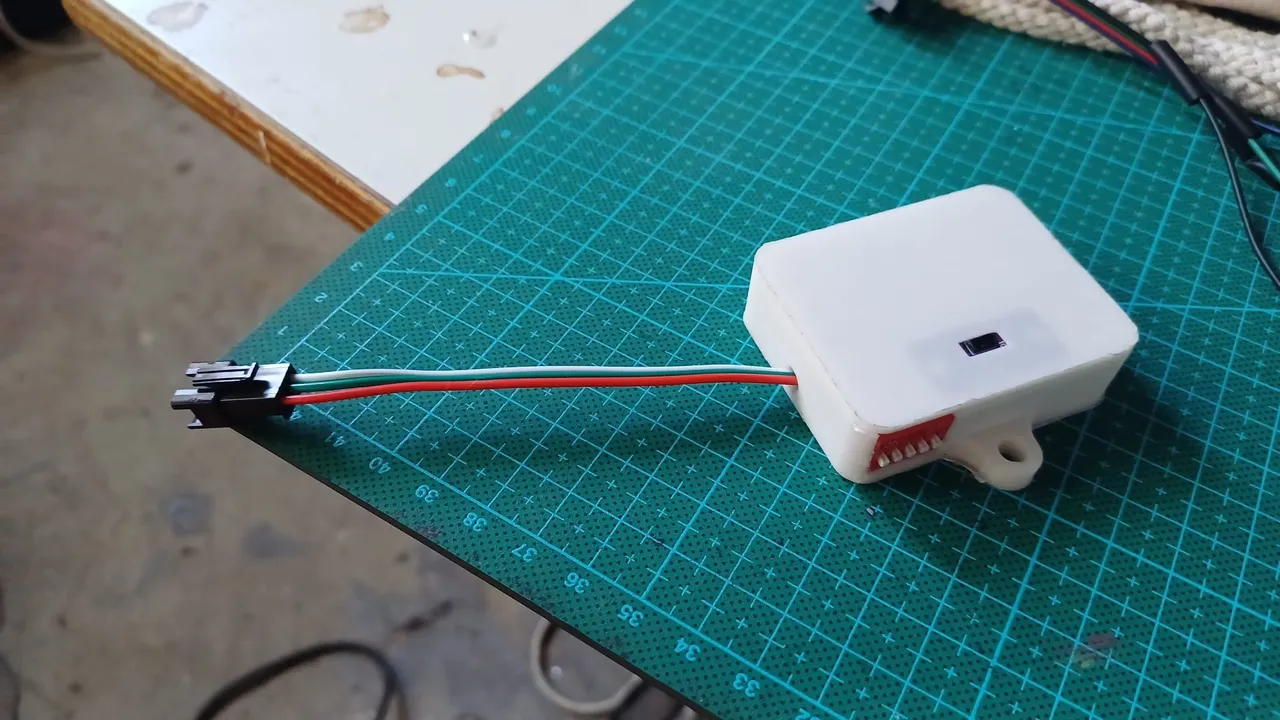 ESP32 + TOF Sensor (VL53L0X) Box by iddofroom | Download free STL model ...