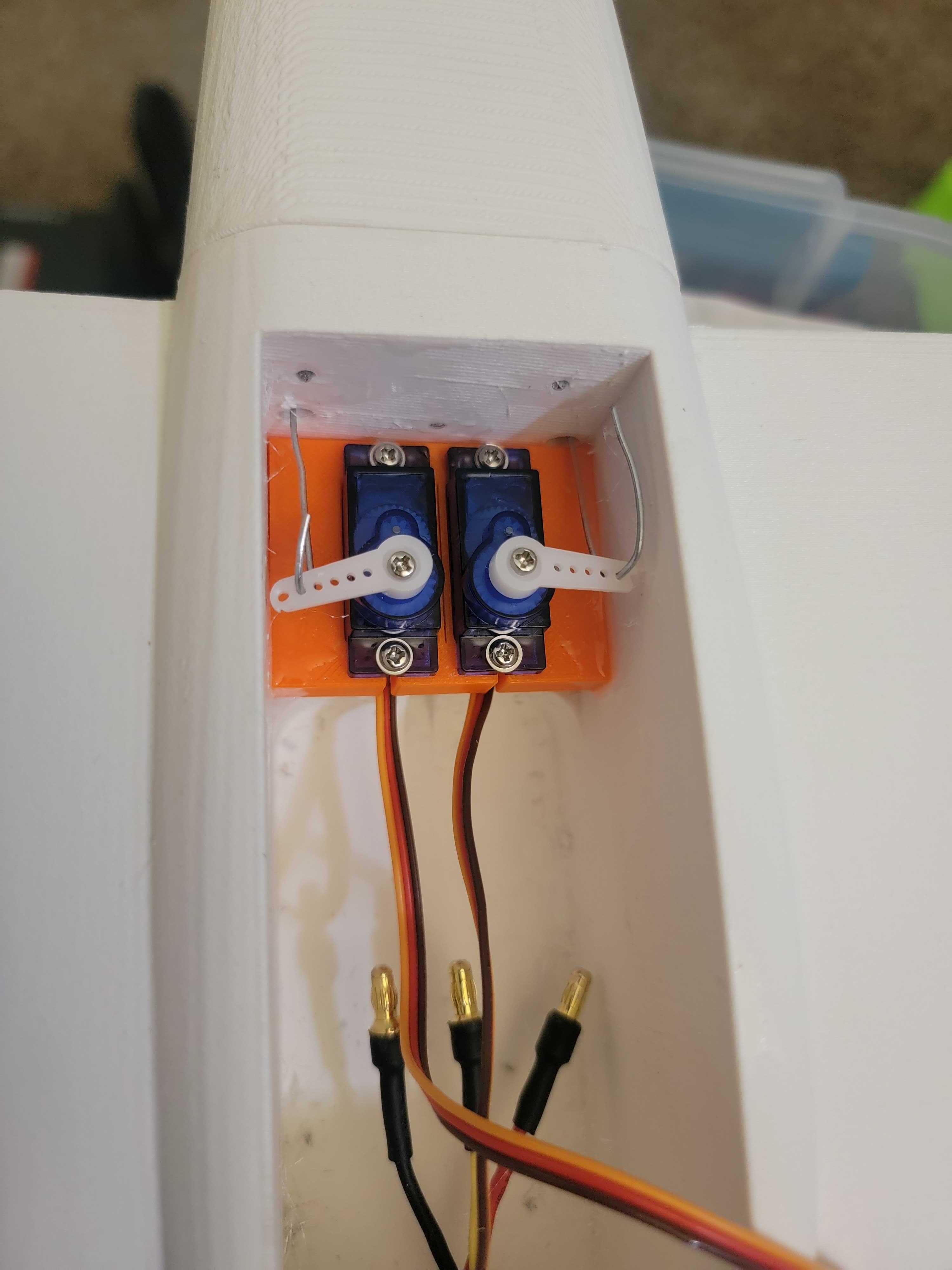 RC Plane Servo Holder